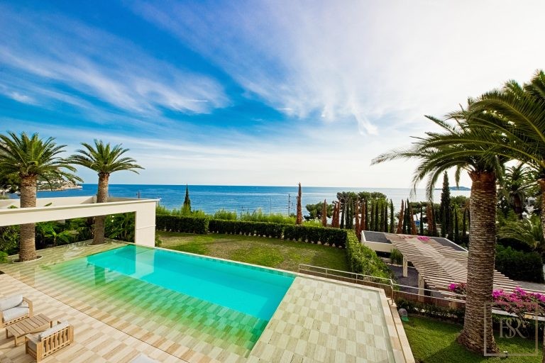 Villa Stunning Sea Views - Èze, French Riviera New for sale For Super Rich