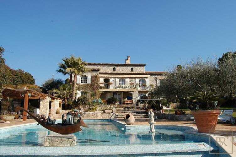 Villa Provencal - Mougins, French Riviera for sale For Super Rich