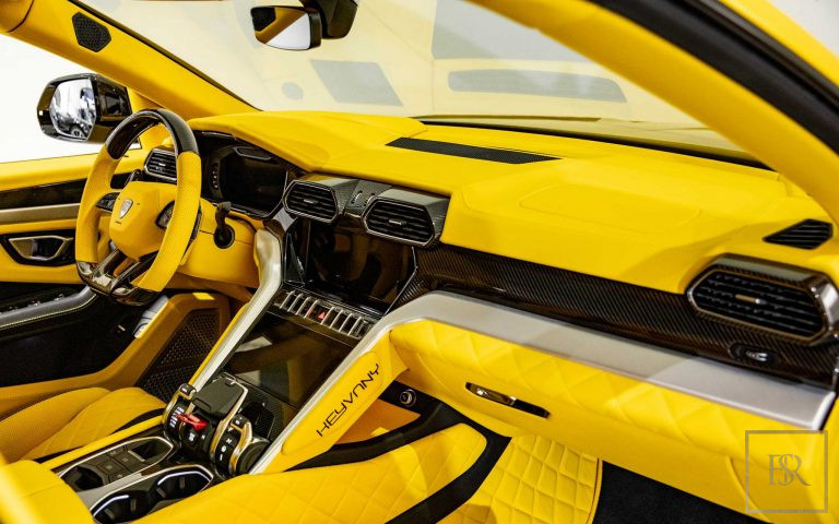 2022 Lamborghini URUS interior for sale For Super Rich