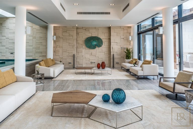 Ultra luxury properties Abu Dhabi UAE for rent holiday
