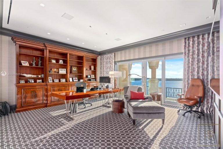 Apartment FISHER ISLAND 5203 Fisher Island Drive - Miami, USA ads for sale For Super Rich