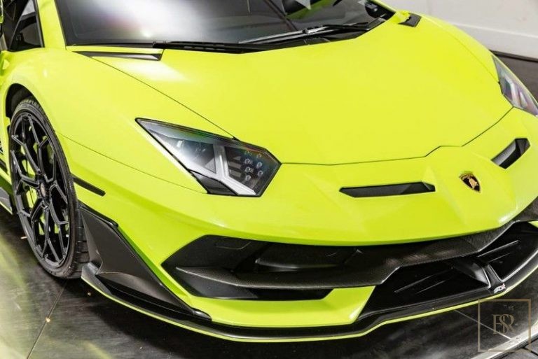 2019 Lamborghini AVENTADOR SVJ luxury for sale For Super Rich