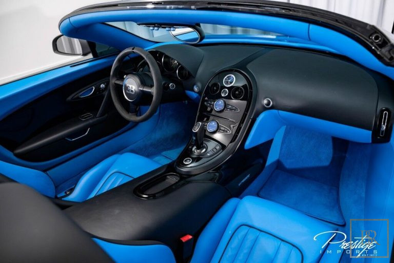 2014 Bugatti Veyron interior for sale For Super Rich