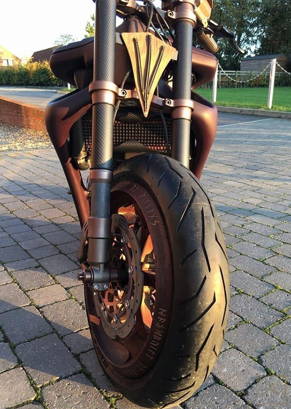 Only 1 in the world Fully Carbon Motorcycle - ONE OFF for sale For Super Rich