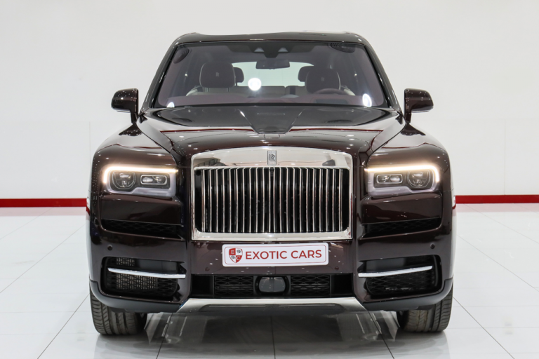 2020 Rolls-Royce CULLINAN Maroon for sale For Super Rich