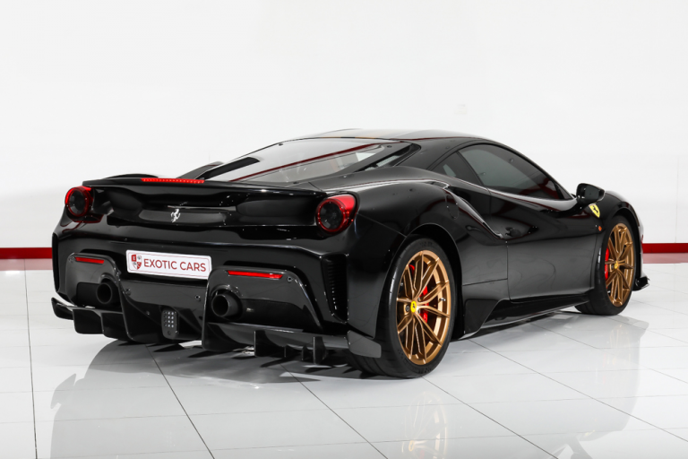 2020 Ferrari 488 Pista Tan + Black for sale For Super Rich