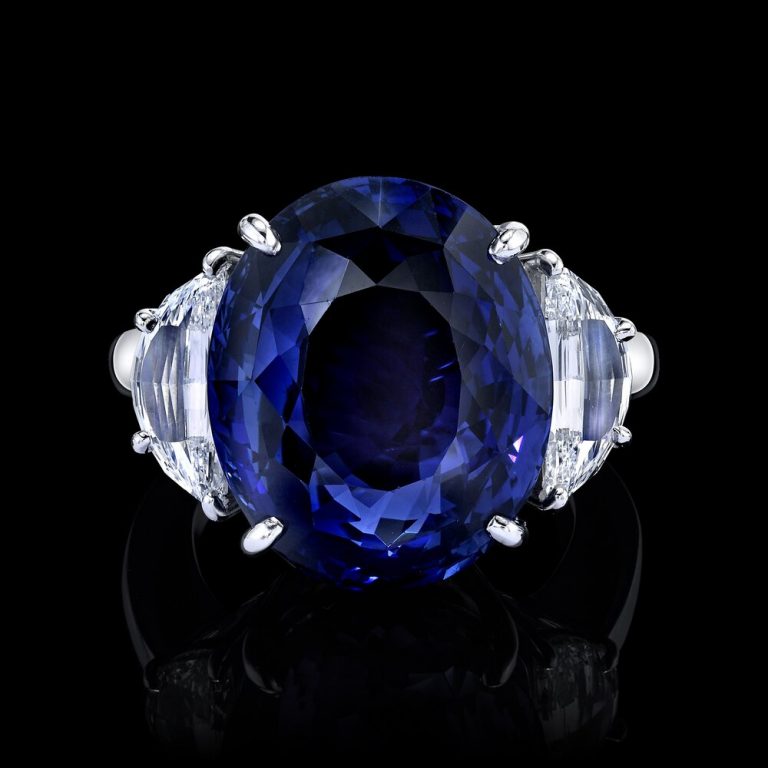 Ring 22.01CT Oval Blue Sapphire Diamond United States for sale For Super Rich