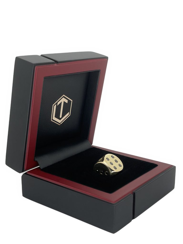 Dice 18k gold & 21 black diamonds Luxury for sale For Super Rich