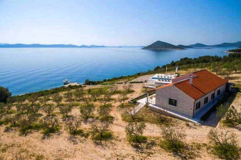 Villa Beach Front, Panoramic View, Sea View - Zadar RE-LB-IRO1004 for sale For Super Rich