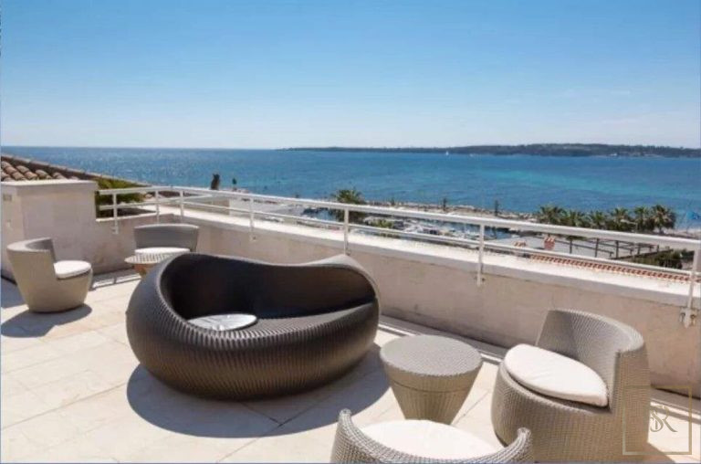 Penthouse Sea View - Cannes price for sale For Super Rich
