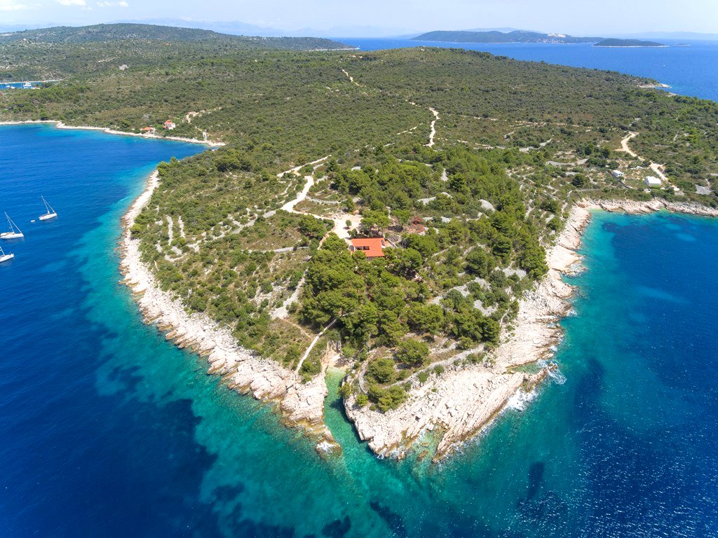 Villa Beach Front, Panoramic View, Sea View - Split for sale For Super Rich