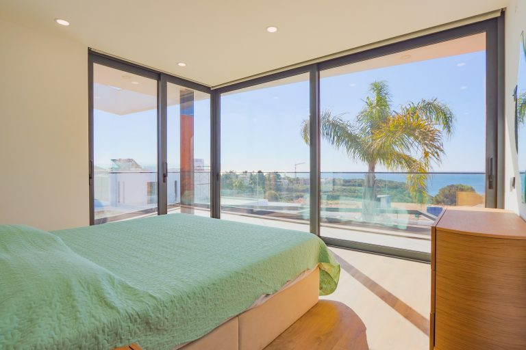 Villa Panoramic View, Sea View - Faro, Lagoa, Algarve ads for sale For Super Rich