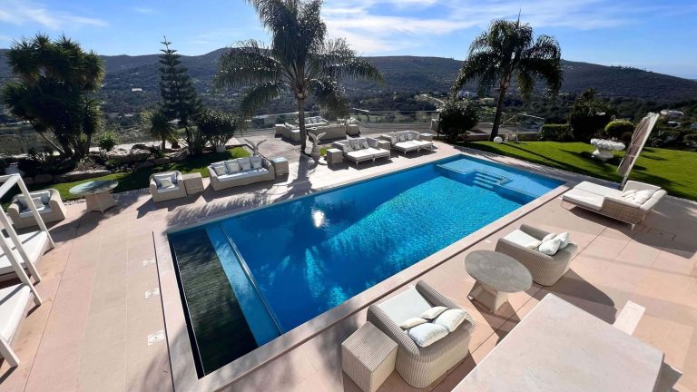 Villa Panoramic View, Sea View - Loulé available for sale For Super Rich