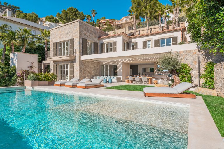 Villa Sea View - Puerto de Andratx, Mallorca buy for sale For Super Rich