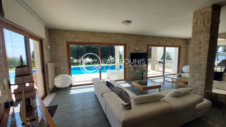Villa Beach Front, Panoramic View, Sea View - Porto Heli / Saint Emilianos top for sale For Super Rich