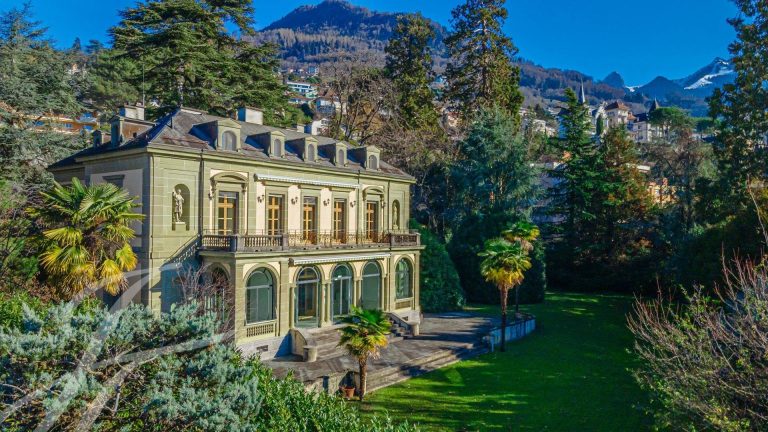 House Built in 1864 with Mountain & Lake views  - Montreux - Swiss Riviera for sale For Super Rich