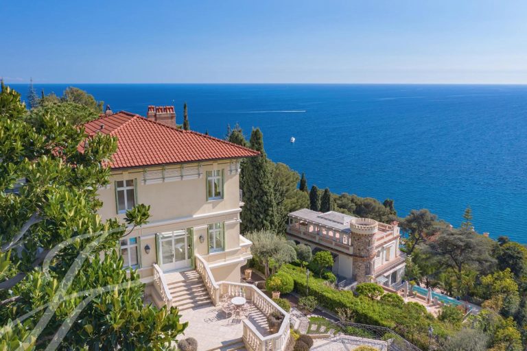 Villa Belle Epoque with Panoramic sea views - Roquebrune Cap Martin - French Riviera available for sale For Super Rich