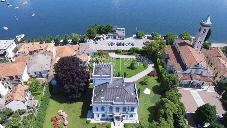 Art Nouveau Villa Panoramic View Lakefront, 7 bedrooms in Lesa - Lake Maggiore available for sale For Super Rich