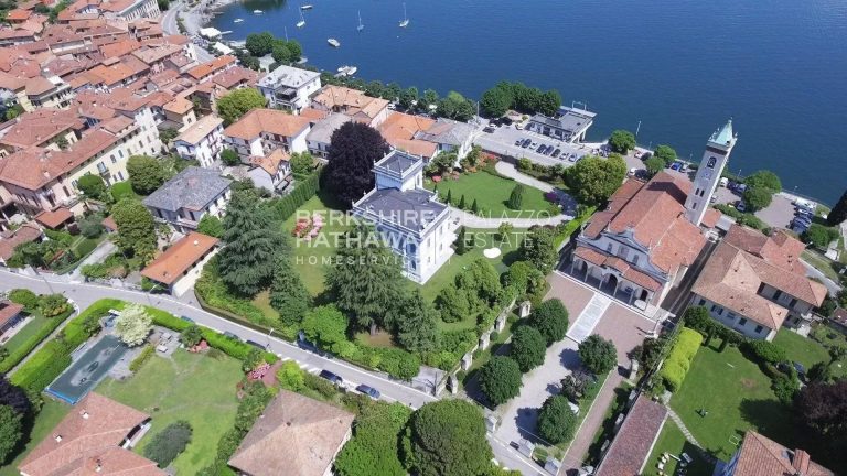 Art Nouveau Villa Panoramic View Lakefront, 7 bedrooms in Lesa - Lake Maggiore IPI1667 for sale For Super Rich